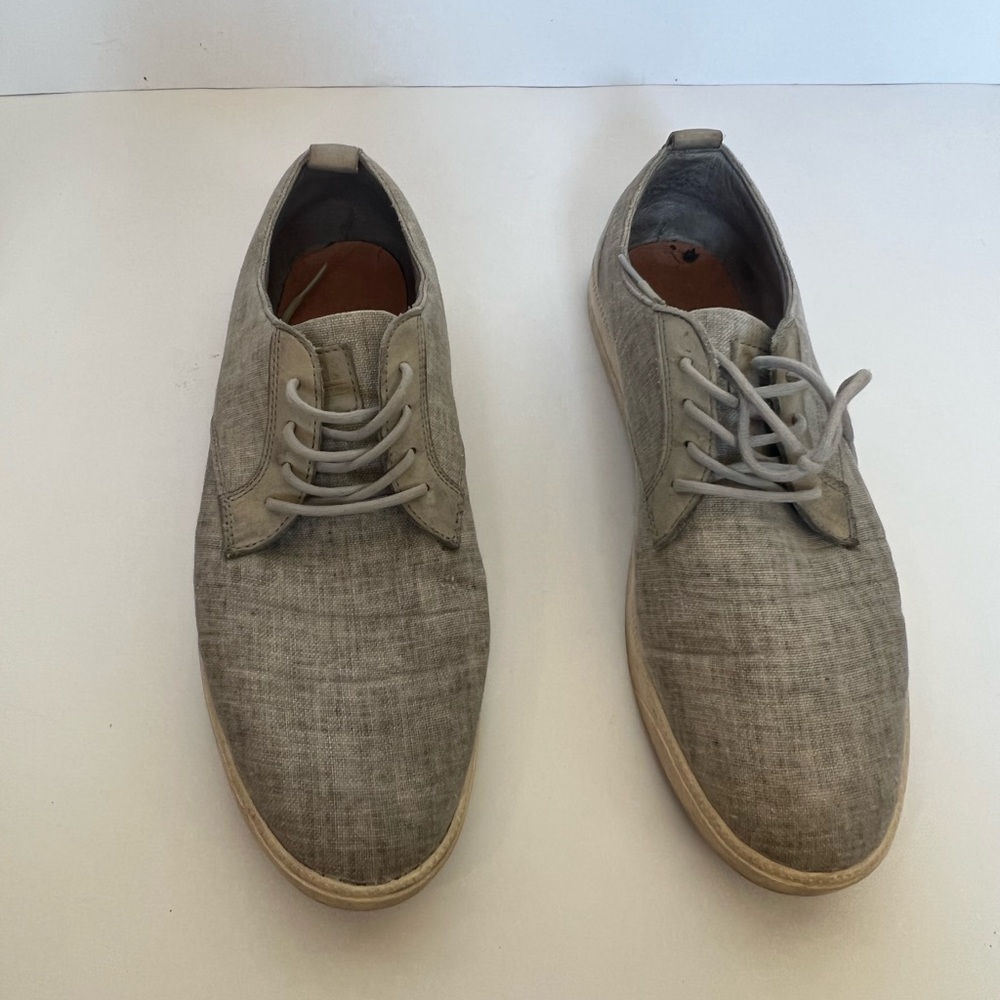 Clae mens 10.5 eilington gray slip on….